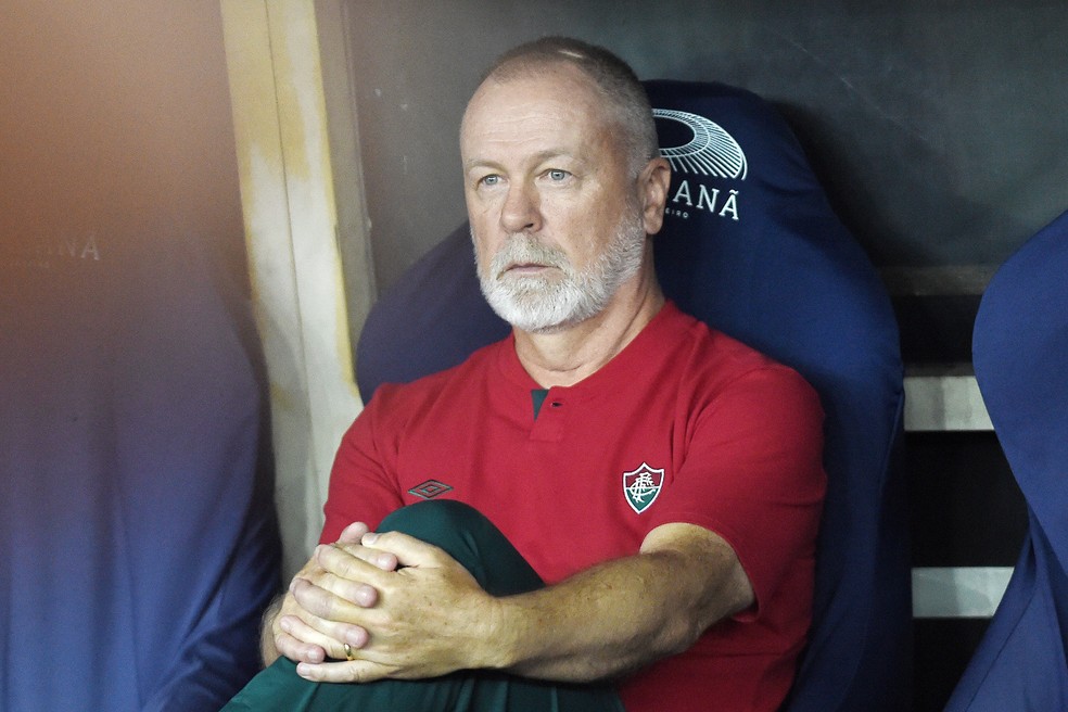 Mano Menezes — Foto: Alexandre Durão